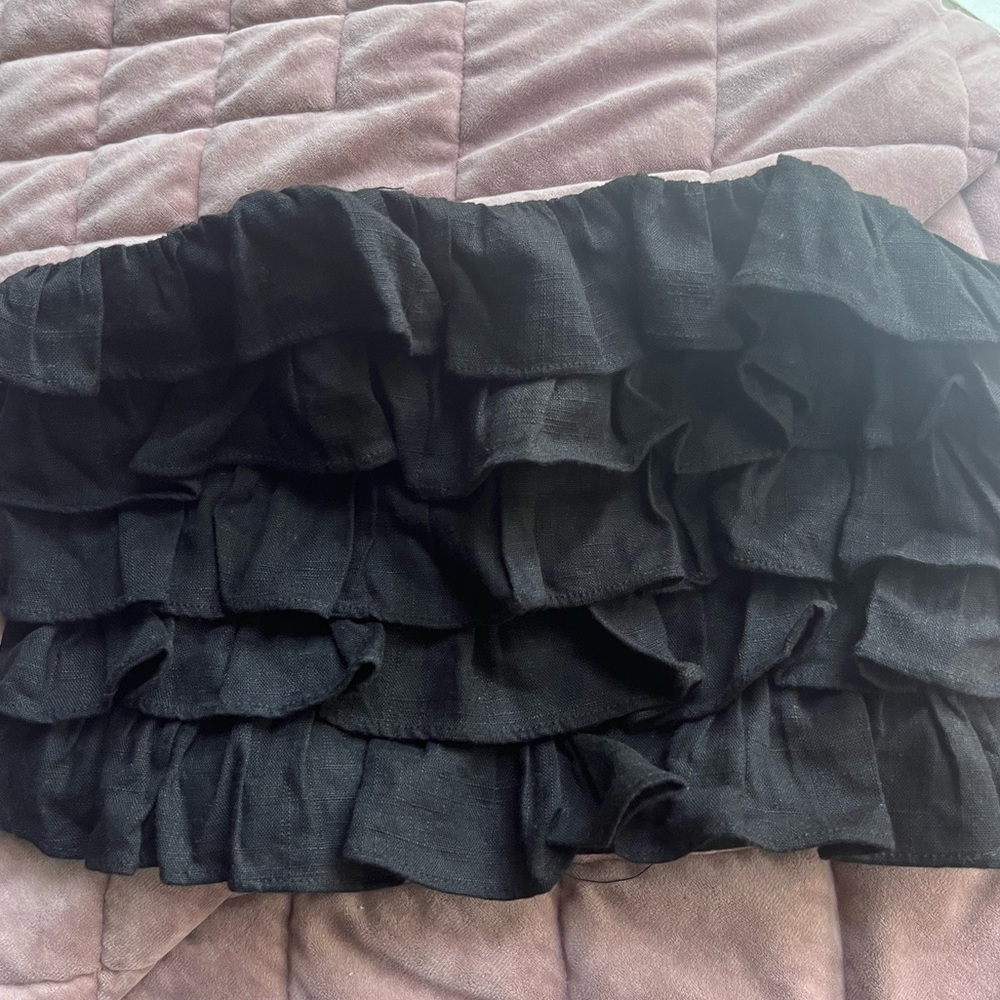 Vestique Black Tube Top with Ruffles